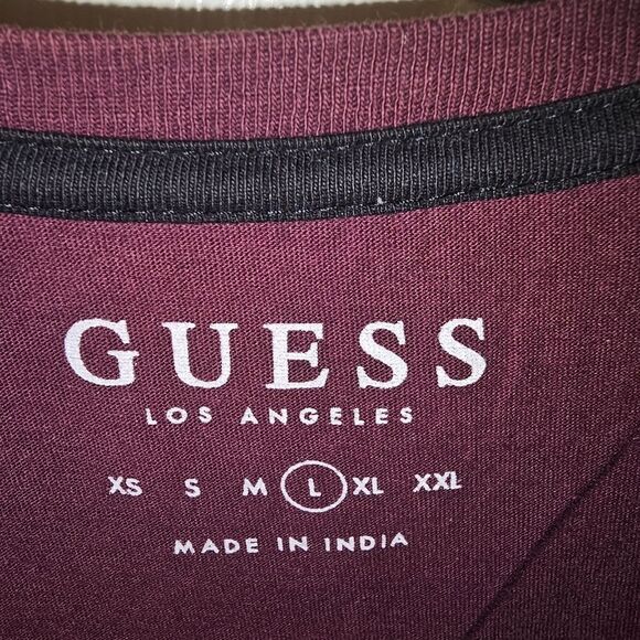 WOMENS VINTAGE GUESS GRAPHIC TEE SHIRT SIZE L - Picture 3 of 5